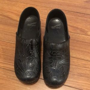Dansko nurse clogs - size 39